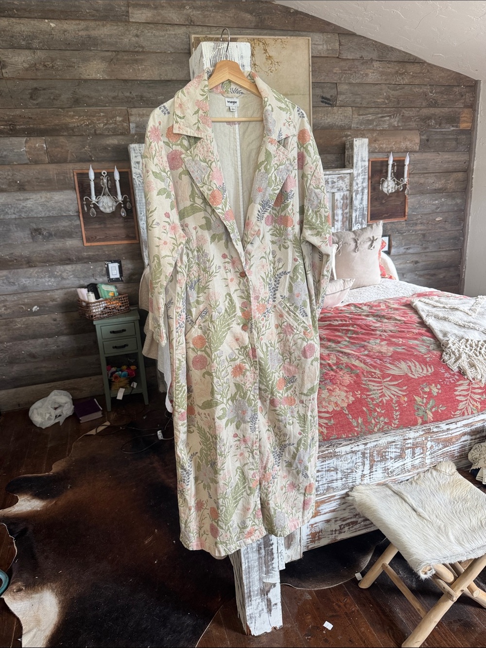 Wrangler Quilted Floral Long Robe in Cream, Pink & Green